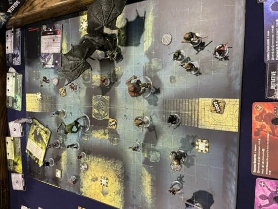 Dungeons and Dragons Onslaught Core Set [d&d]: Crossplay/Cross Platform
